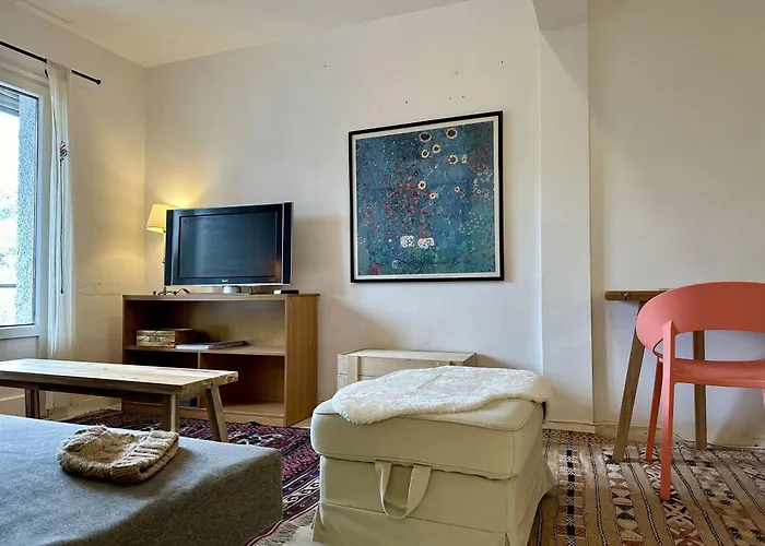 Bosque. Con Vistas A Pistas. Pirineos360 * Formigal